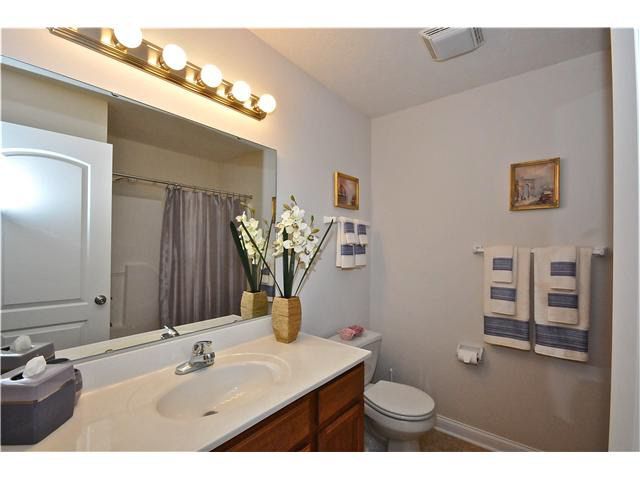 Building Photo - 4041 Bullfinch Way
