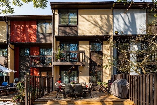 Building Photo - Welcome Home!