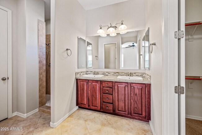 Building Photo - 12750 Calle de Pompas W