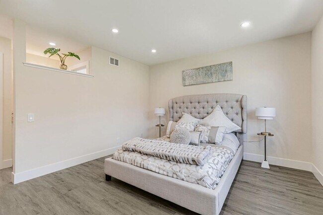 Building Photo - Completely remodeled Blossom Valley Home