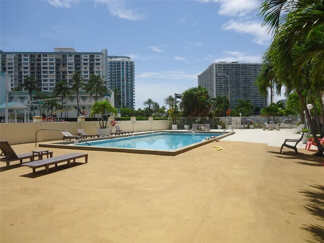 Building Photo - 1770 79th Street Causeway