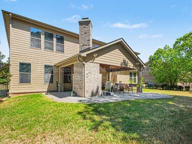 Building Photo - 8742 Whitehawk Hill Rd