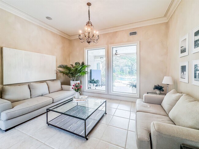 Building Photo - 38 E Thymewood Pl