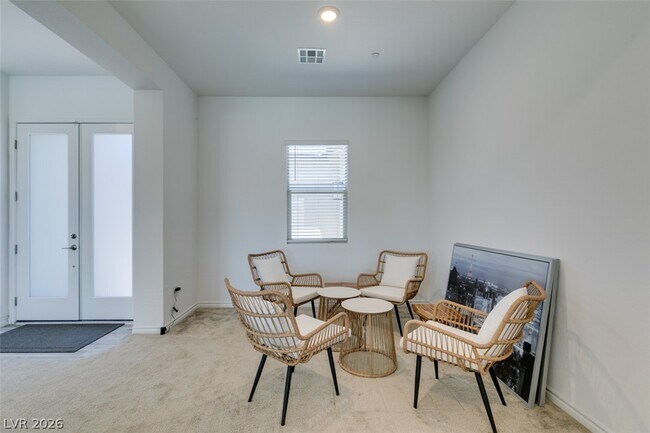 Building Photo - 988 Edinburgh Flds Ct