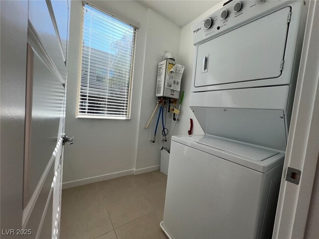 Building Photo - 11237 Rainbow Peak Ave