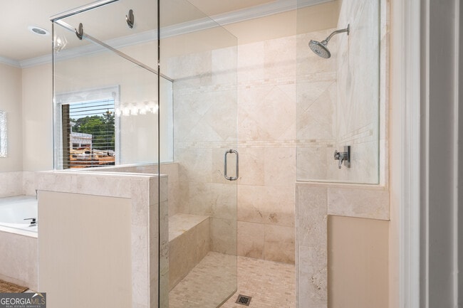 Building Photo - 6552 Long Acres Dr