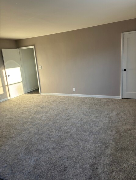 Building Photo - Sigma Apartments