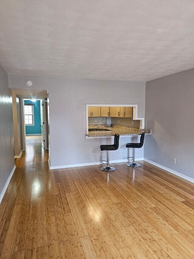 Building Photo - 1210 Stockley Gardens