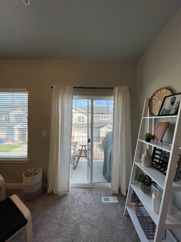 Building Photo - 4214 Frontier Park Ct