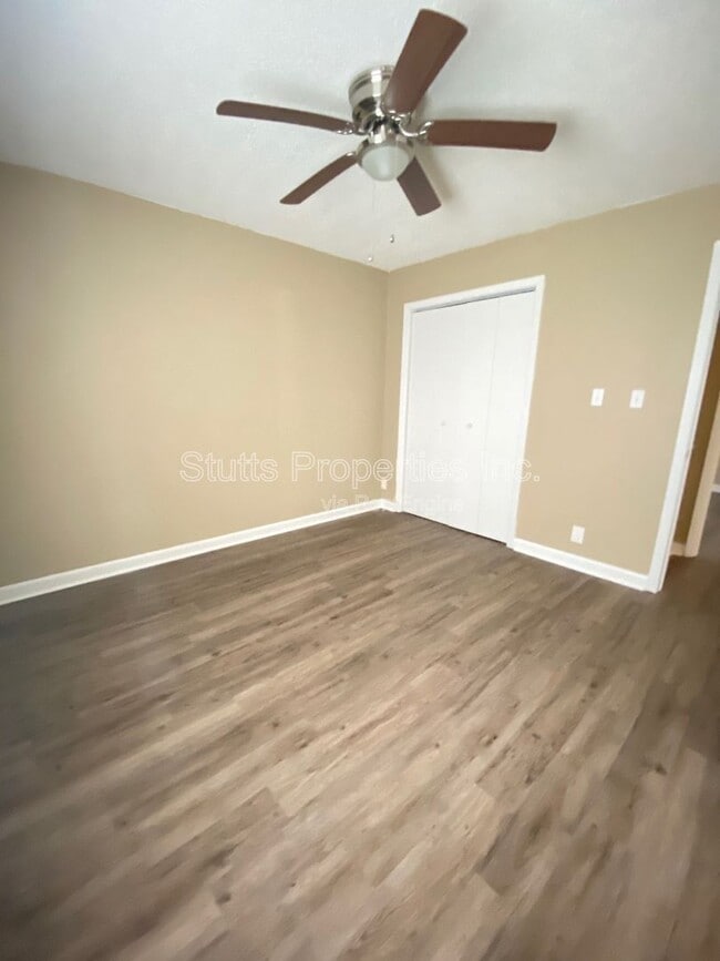 Building Photo - 3567 Blue Rd