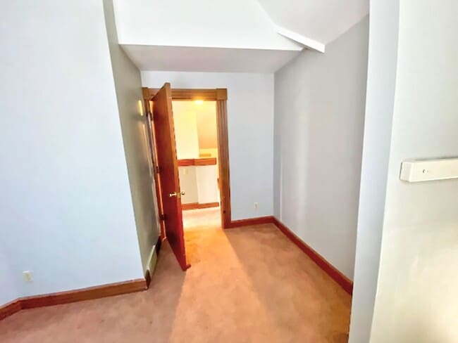 Building Photo - Maryland upper house