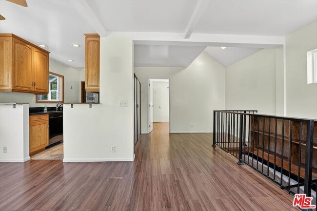 Building Photo - 21549 Summit Trail