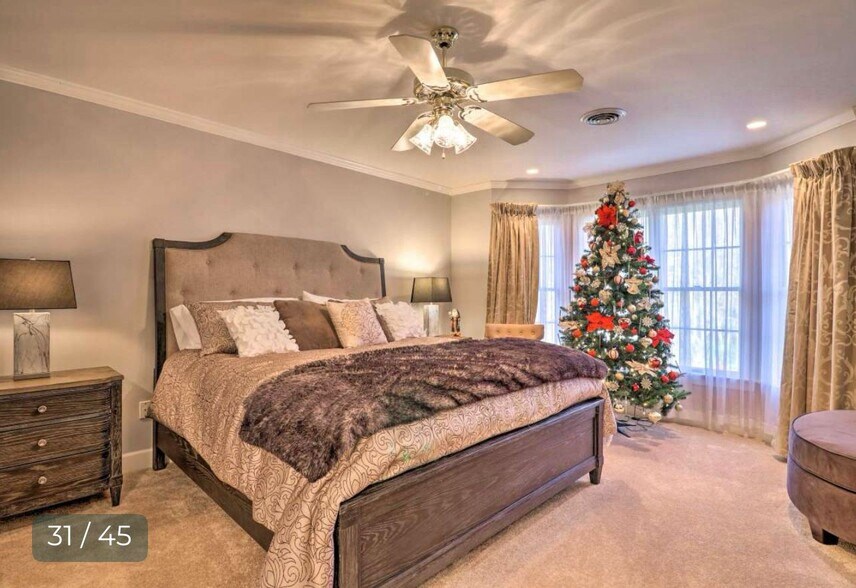 Upstairs guest bedroom - 234 Brookwood Dr