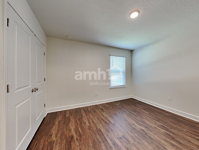 Building Photo - 12337 Paperbark Pl