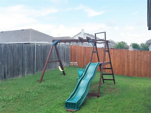 Building Photo - 1216 Pine Forest Dr