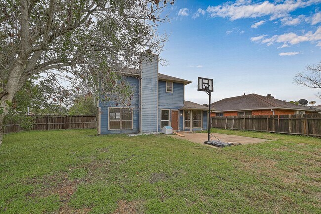 Building Photo - 12702 Fawnway Dr