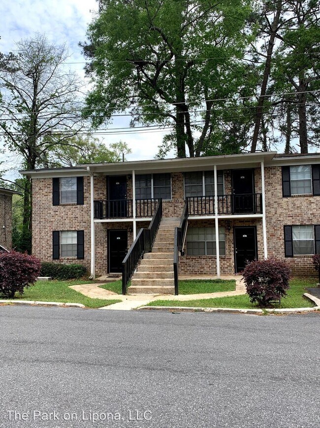 Primary Photo - 324 S Lipona Rd
