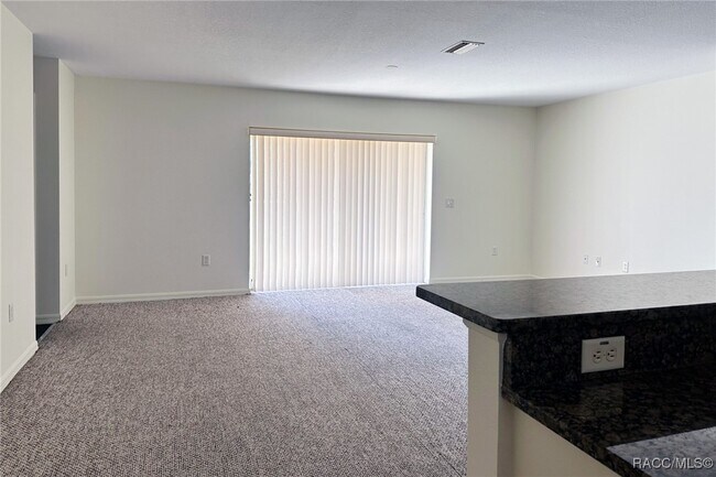 Building Photo - 4450 E Windmill Dr