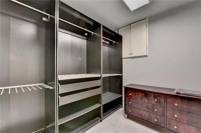 Building Photo - 8330 Royal Melbourne Way