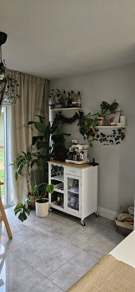 Building Photo - 9321 SW 4th St