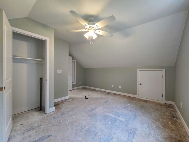 Building Photo - 106 Perth Dr