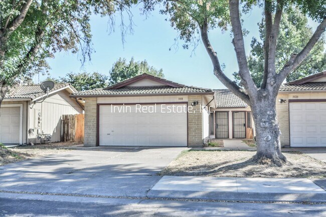 Building Photo - 3818 Otto Dr