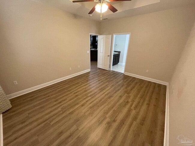 Building Photo - 6722 Barnwood Dr