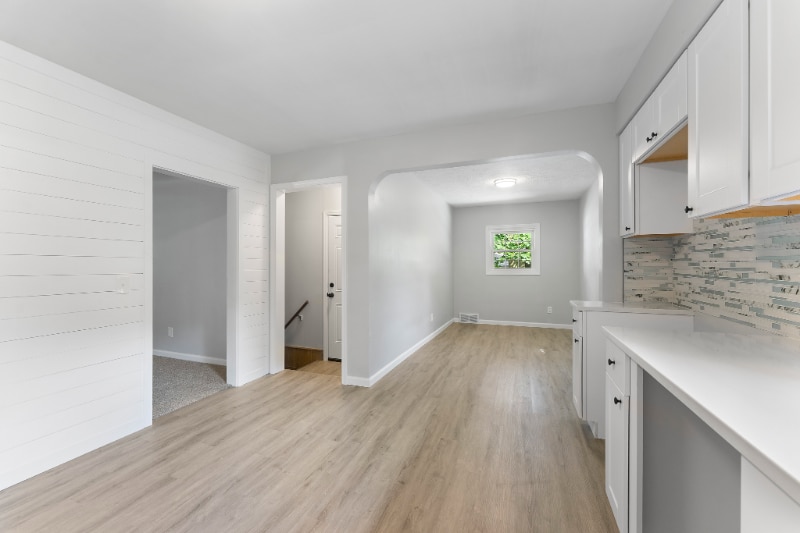 Building Photo - 3510 E Heights St SE