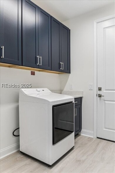 Building Photo - 99 High Tide Ln