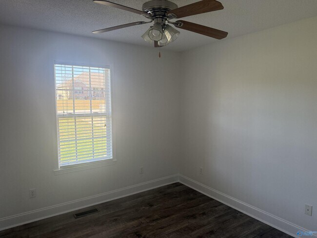 Building Photo - 27764 Gretta Cir