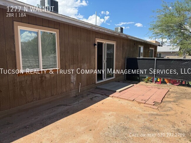 Building Photo - 1277 N WALNUT-