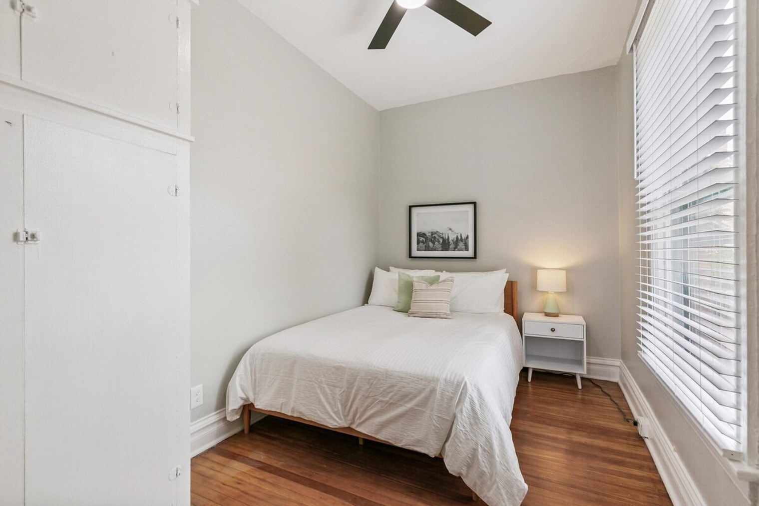 Building Photo - 2619 E 12th Ave