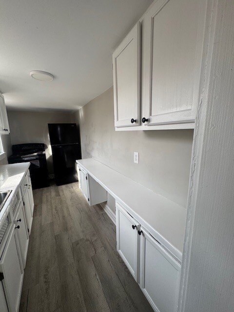 Building Photo - 467 N Evans St