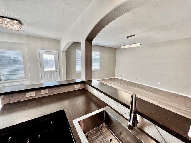 Building Photo - 4327 Payton Manor Ln