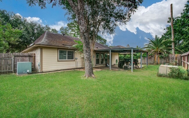 Building Photo - 15035 Felgate Creek Dr