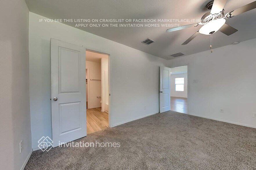 Building Photo - 10527 Sewell Cir