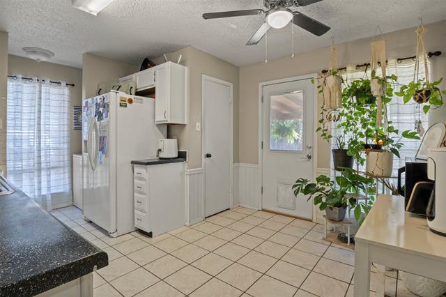 Building Photo - 2909 Post Oak Dr