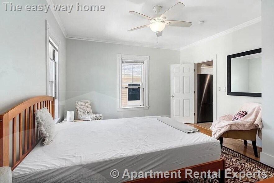 Building Photo - 25 Highland Ave