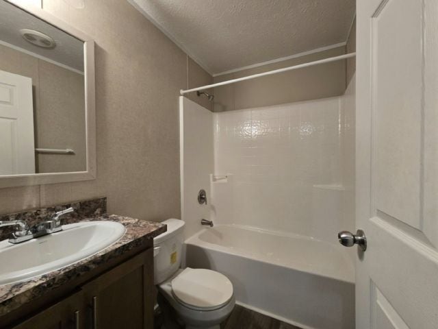 Building Photo - 325 Brutus Dr