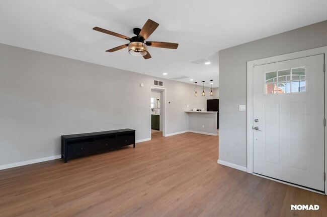 Building Photo - Charming 2BR House in Phoenix