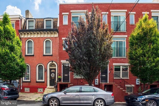 Building Photo - 1834 Poplar St