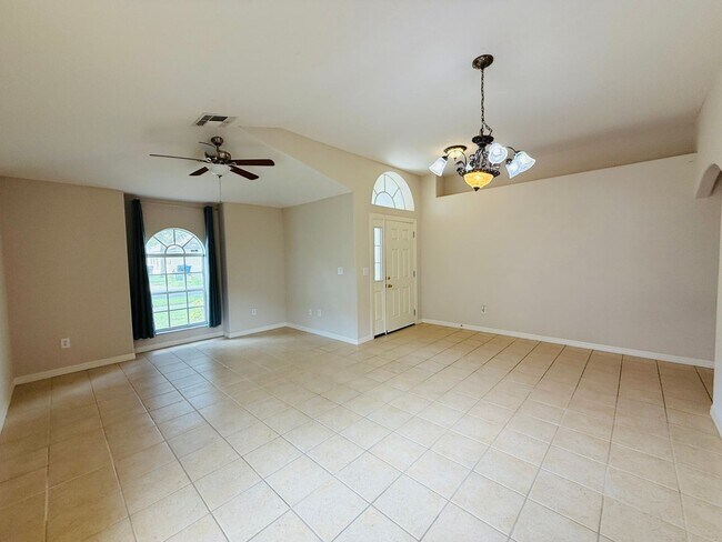 Building Photo - 5534 Turtle Crossing Loop