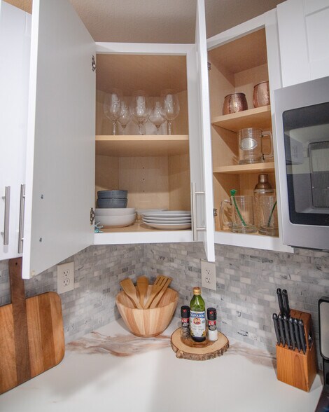 Building Photo - 604 S 8th St