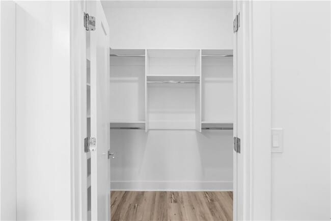 Building Photo - 1155 Custer Ave SE