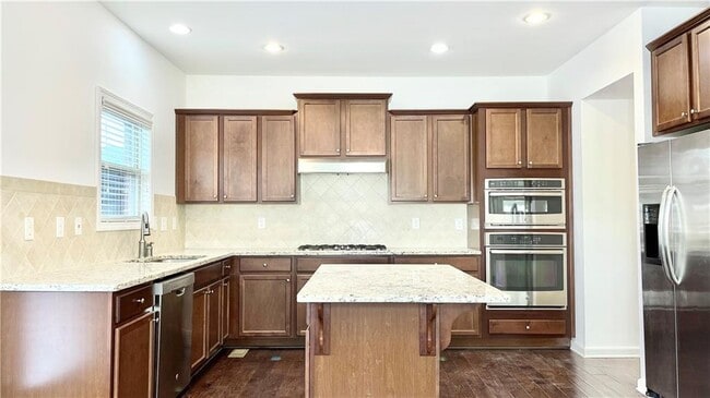 Building Photo - 436 Fieldview Ln