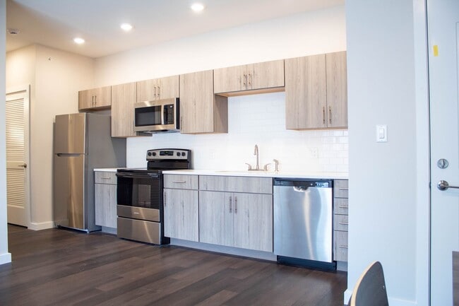 Interior Photo - 510 E White