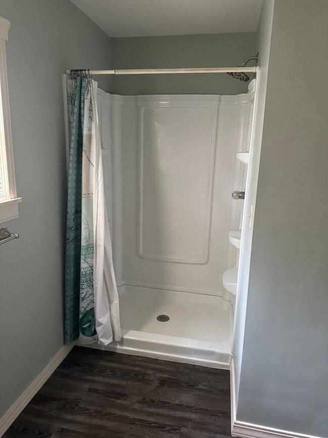 Building Photo - 2590 W Broadway St