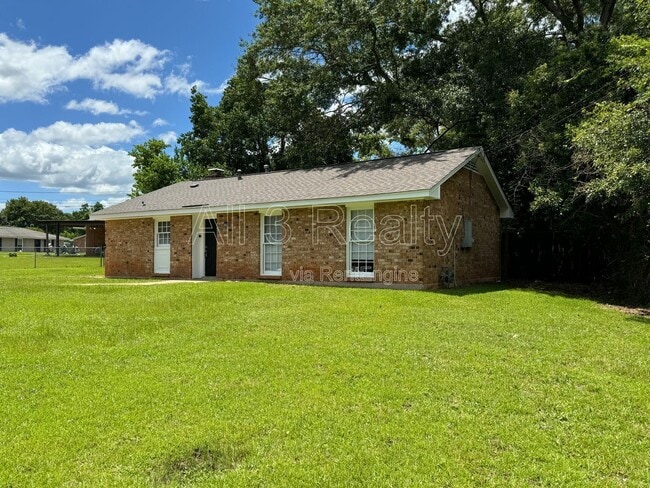 Building Photo - 457 Mulligan Dr