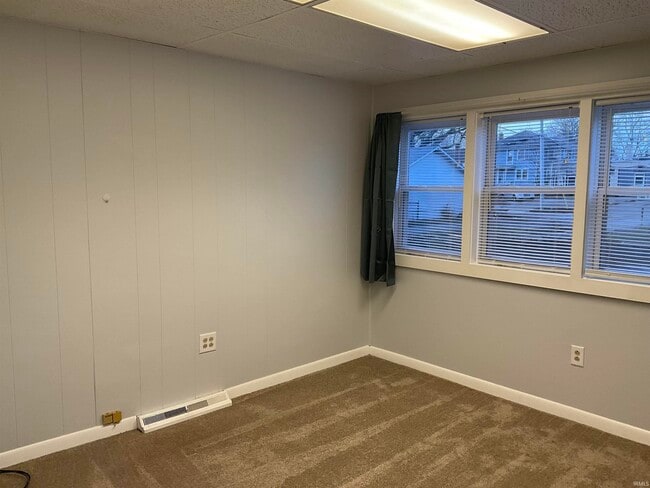 Building Photo - 1405 N Anthony Blvd