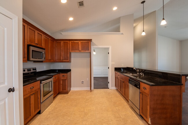 Building Photo - 1204 Stone Meadows Ct